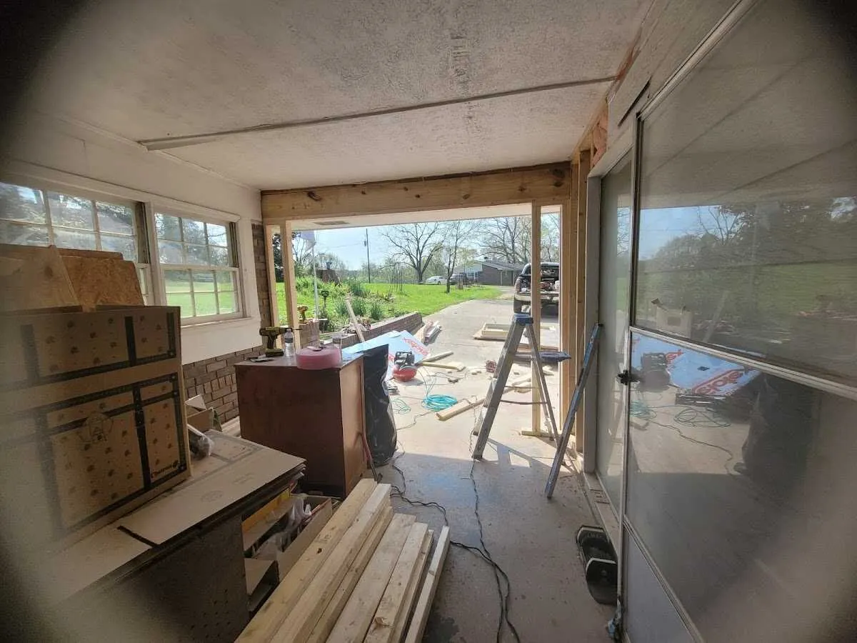 Air movers and dehumidifier for Water Mitigation Services in Cabot